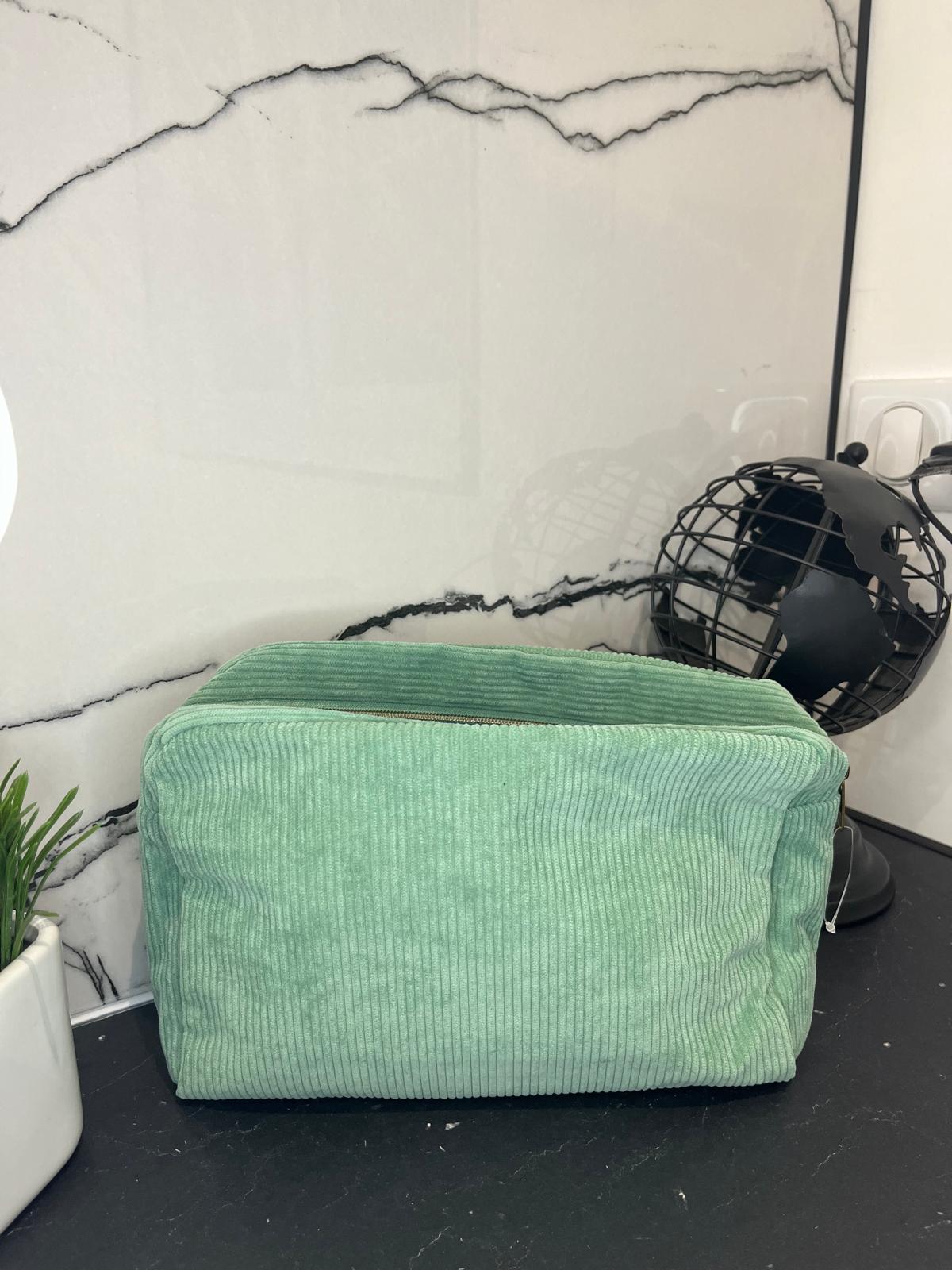 Trousse de toilette